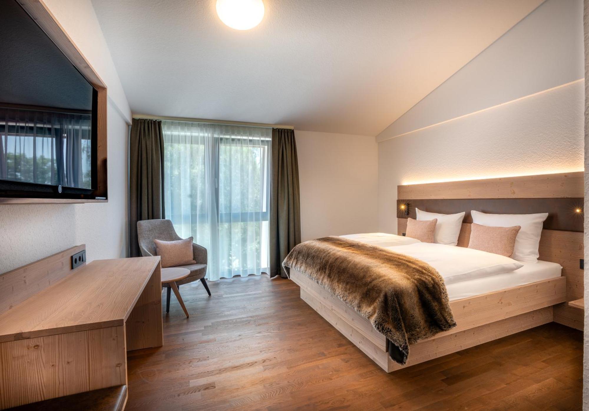 Landhotel Gruener Wald Neuhausen  Exteriér fotografie